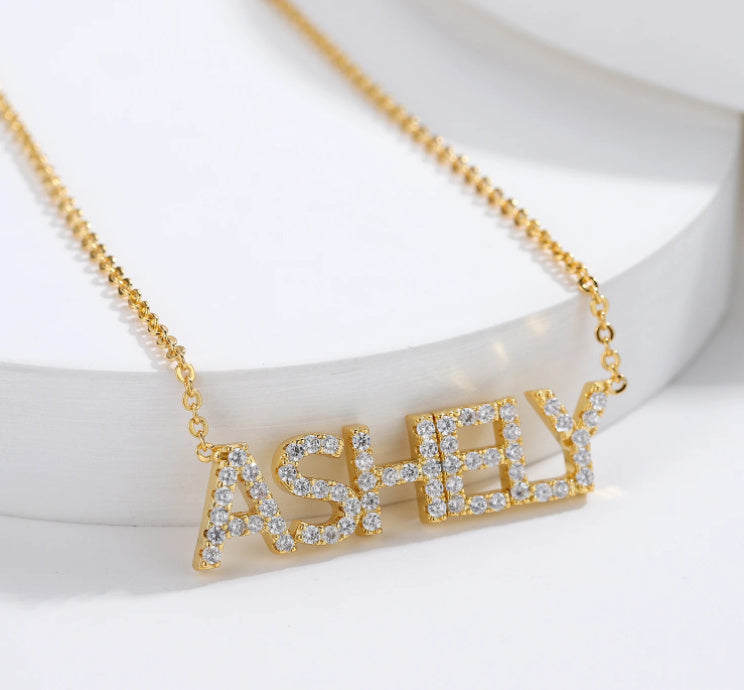 Custom Name Rhinestone Necklace 18k Gold Plated Hypoallergenic Stainless Steel Cubic Zirconia Personalized Necklace