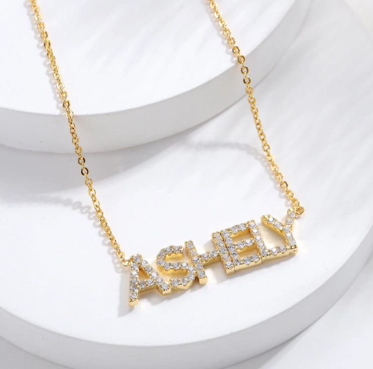 Custom Name Rhinestone Necklace 18k Gold Plated Hypoallergenic Stainless Steel Cubic Zirconia Personalized Necklace